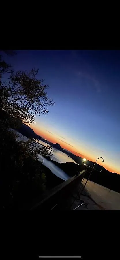 La Villa Del Lago Iznajar Spain